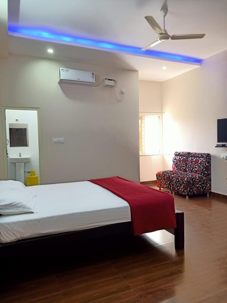 Ss Lodge Devanahalli Ngoại thất bức ảnh